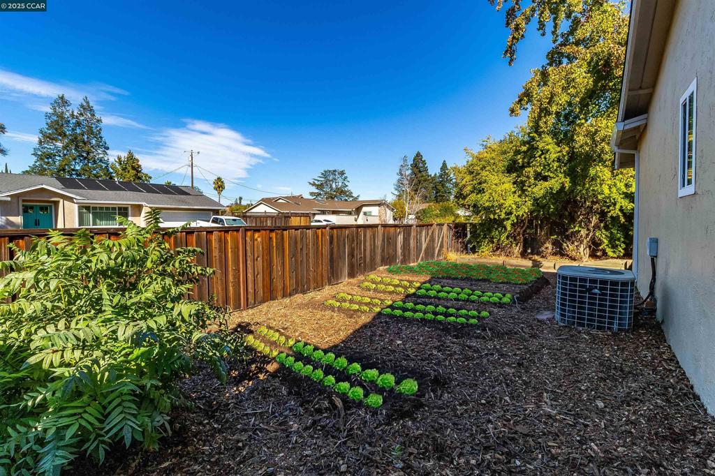 CARRIAGE SQUARE - Residential