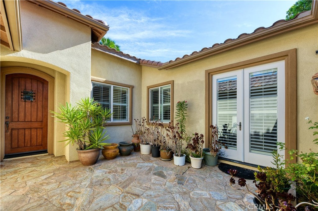 8784 Larkspur