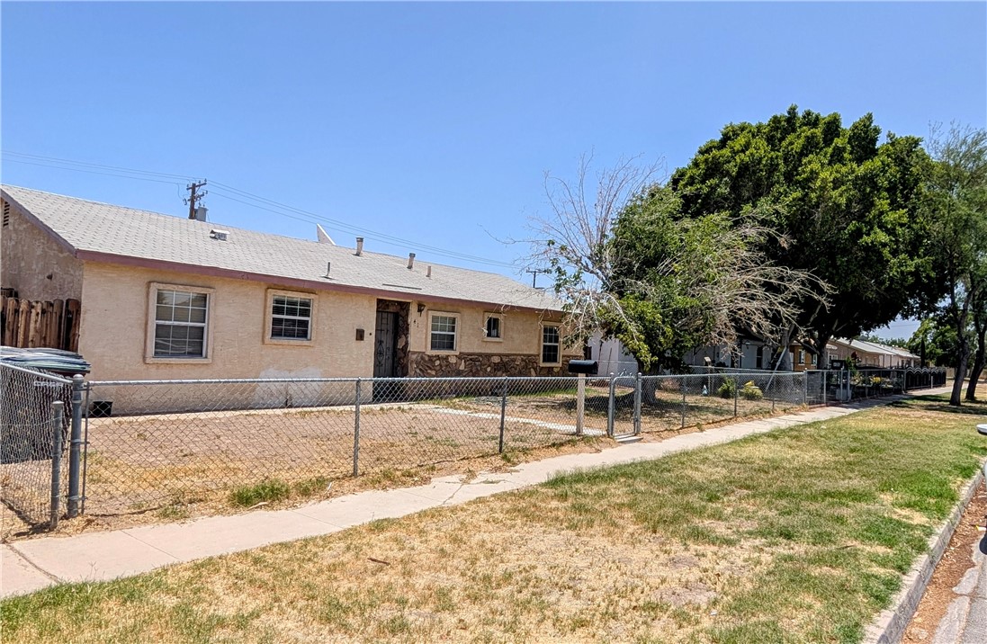 # Charming Home in Blythe with Generous Lot Size!
Welcome to this inviting 3-bedroom, 1.5-bathroom home nestled in the friendly community of Blythe, California. This property sits on a spacious lot that offers room for gardening or simply enjoying outdoor living in the beautiful desert climate.
The location is convenient! Located near Palo Verde Valley High School, providing proximity to educational facilities. A Starbucks is nearby – conveniently accessible while maintaining a quiet residential atmosphere. The property also features alley entry, adding extra convenience for parking and property entry.
The primary bedroom offers a cozy retreat after a long day, while two additional bedrooms provide ample space for various needs such as guests or home offices. With one full bathroom and a convenient half bath, the home offers practical amenities for everyday living. The kitchen features elegant granite countertops, adding both style and durability to your cooking space.
This home's position near Interstate 10 Business Loop ensures easy access to all of Blythe's amenities while maintaining a peaceful residential feel. The property offers convenient access to local shops, restaurants, and services.
At this attractive price point, you're getting exceptional value in today's market. The generous lot size provides options that smaller properties may not offer – outdoor space for various activities, entertaining, or potential for future expansion.
Don't miss your chance to own this practical, well-located home in one of Blythe's established neighborhoods!