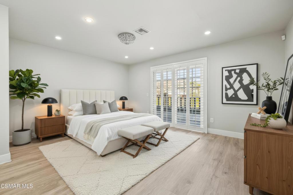 20500 Blairmoore Street