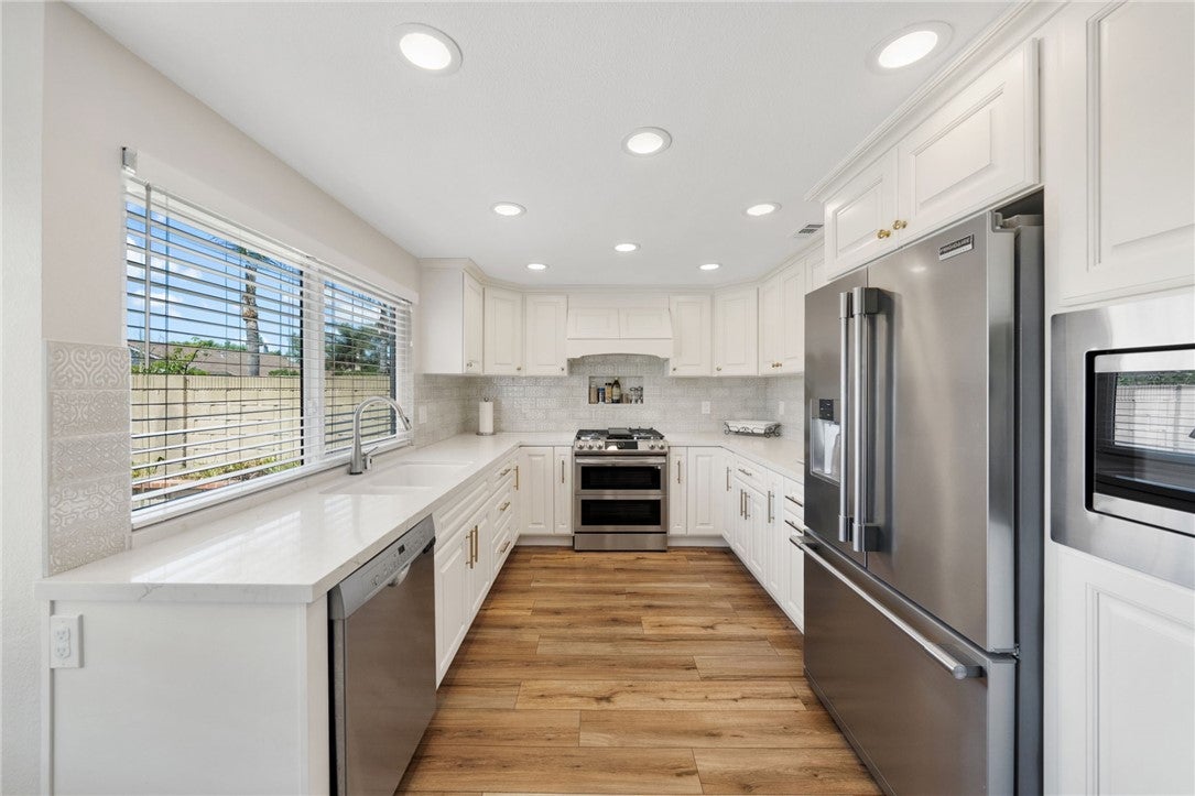 26152 Sally, Lake Forest CA 92630 - Photo 12