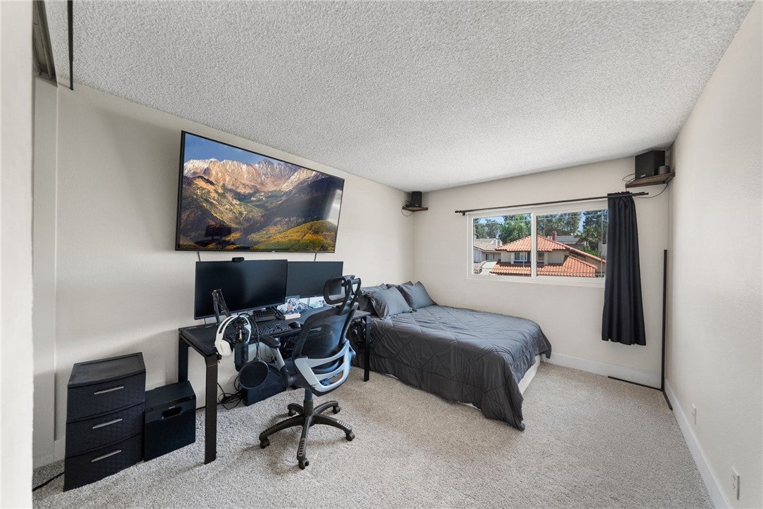 26152 Sally, Lake Forest CA 92630 - Photo 32