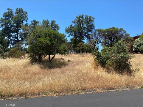 Photo of 18267 N Shore Drive, Hidden Valley Lake, CA 95467 (MLS # LC25277010)