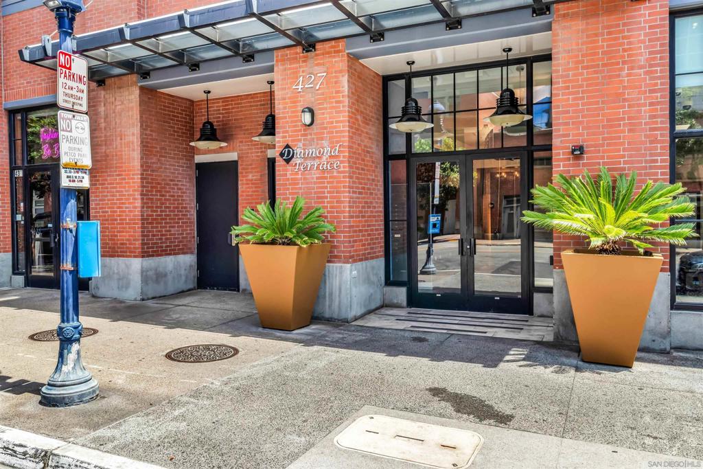 427 9th Ave 1308