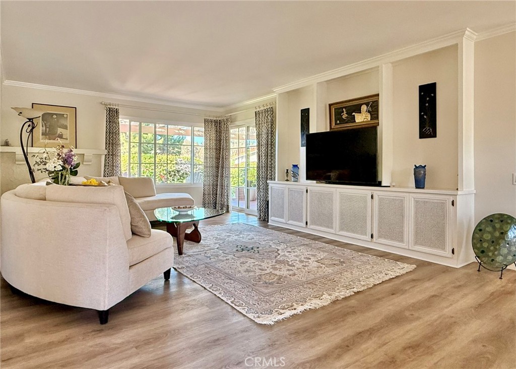 Casta Del Sol - Fiesta (CF) - Residential Lease