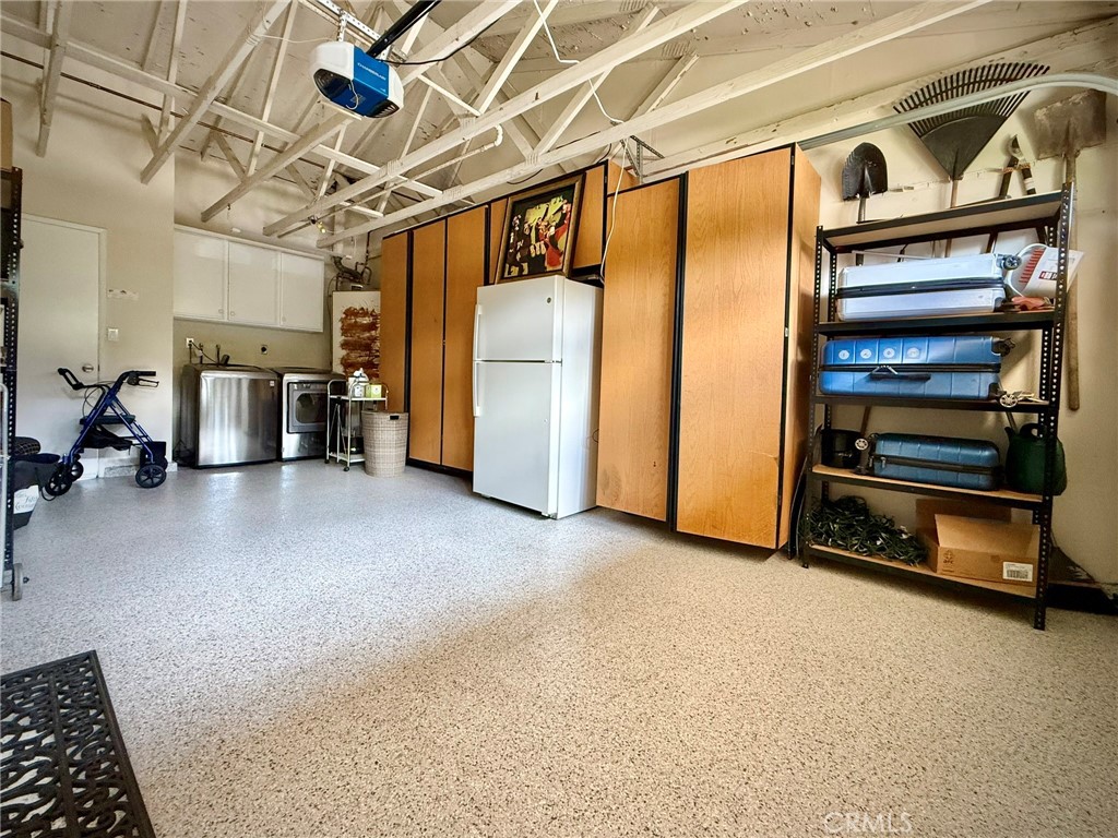 Casta Del Sol - Fiesta (CF) - Residential Lease