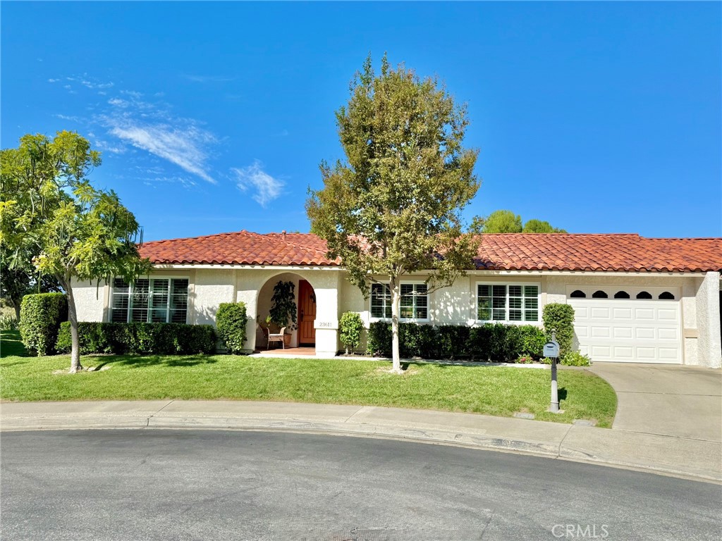 Casta Del Sol - Fiesta (CF) - Residential Lease