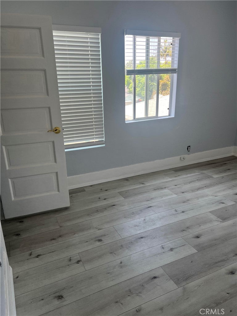 Properties 3 201 E 31st