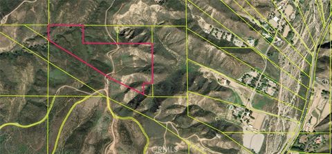 Photo of 30215 San FrancisquitoMtwy, Valencia, CA 91390 (MLS # HD25145168)