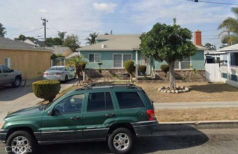 Photo of 10107 Otis St, South Gate, CA 90280 (MLS # DW26090456)