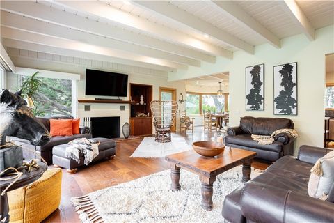 Photo of 1076 Norumbega Dr, Monrovia, CA 91016 (MLS # AR25260743)