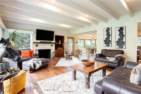 1076 Norumbega Dr, Monrovia, CA 91016 - MLS#: AR25260743