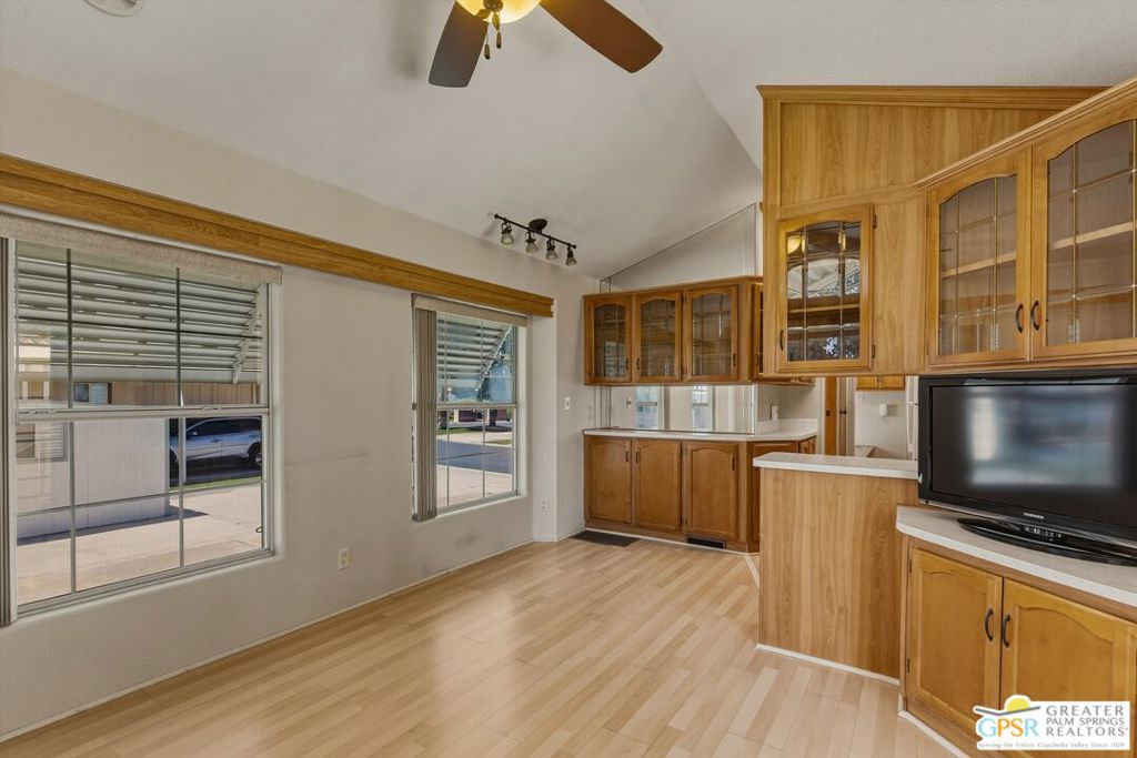 84136 Avenue 44 191