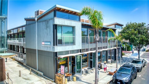 Photo of 1300 Highland Avenue #210, Manhattan Beach, CA 90266 (MLS # SB25242170)
