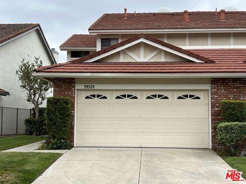 Photo of 19528 Eagle Ridge Lane, Porter Ranch, CA 91326 (MLS # 26835963)