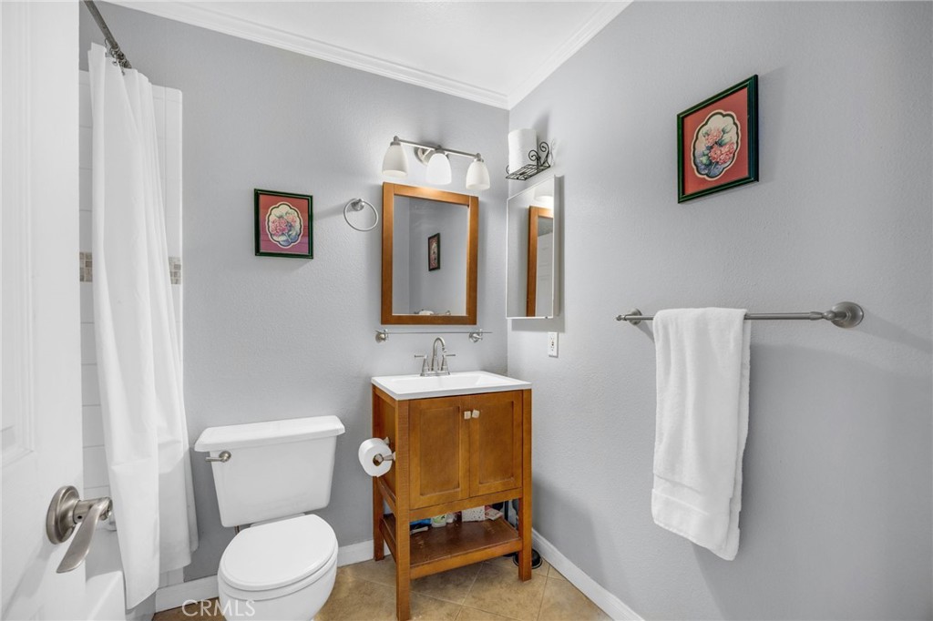 Crown Villas - Residential