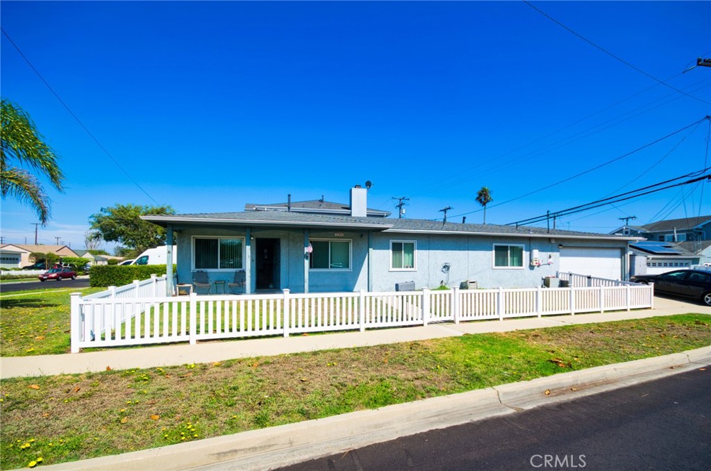 First time on the market in over 60 years! Welcome to 22404 Reynolds Drive, a single-level home in the desirable Seaside neighborhood of Torrance. Public records show approximately 1,512 sq. ft. with three bedrooms, two bathrooms, and an office. The owner notes an expansion completed in the 1980s, which added a den and enlarged the primary suite with a spacious bath area, bringing the estimated living space to about 2,000 sq. ft. (buyer to verify square footage and permits). This home offers a flexible and functional floor plan with three bedrooms, an office, two bathrooms, a den, and a spacious living area. The kitchen provides ample cabinetry and practical counter space, ready to be enjoyed as is or updated to match your style. A solar panel system is also included (buyer to verify details and transfer terms).
Enjoy a prime location near Sea Aire Golf Club, Riviera Village shops and dining, Miramar Park, South Bay beaches. This home is also within the highly regarded Torrance Unified School District, known for its top-rated schools. With its excellent location and versatility, this property presents an exciting opportunity for personalization, renovation, or investment.