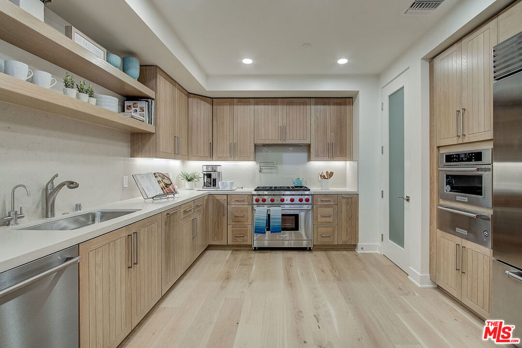 Sea View Villas - Residential Lease