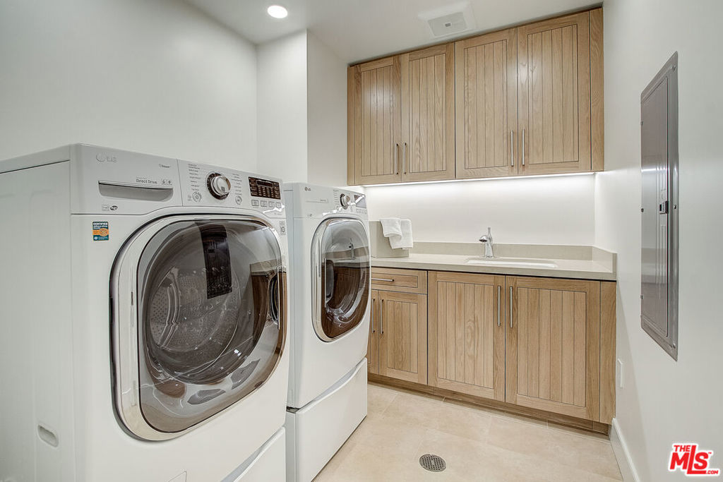 Sea View Villas - Residential Lease