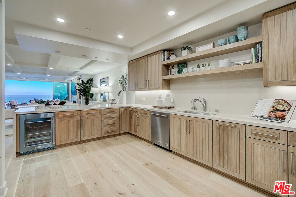 Sea View Villas - Residential Lease