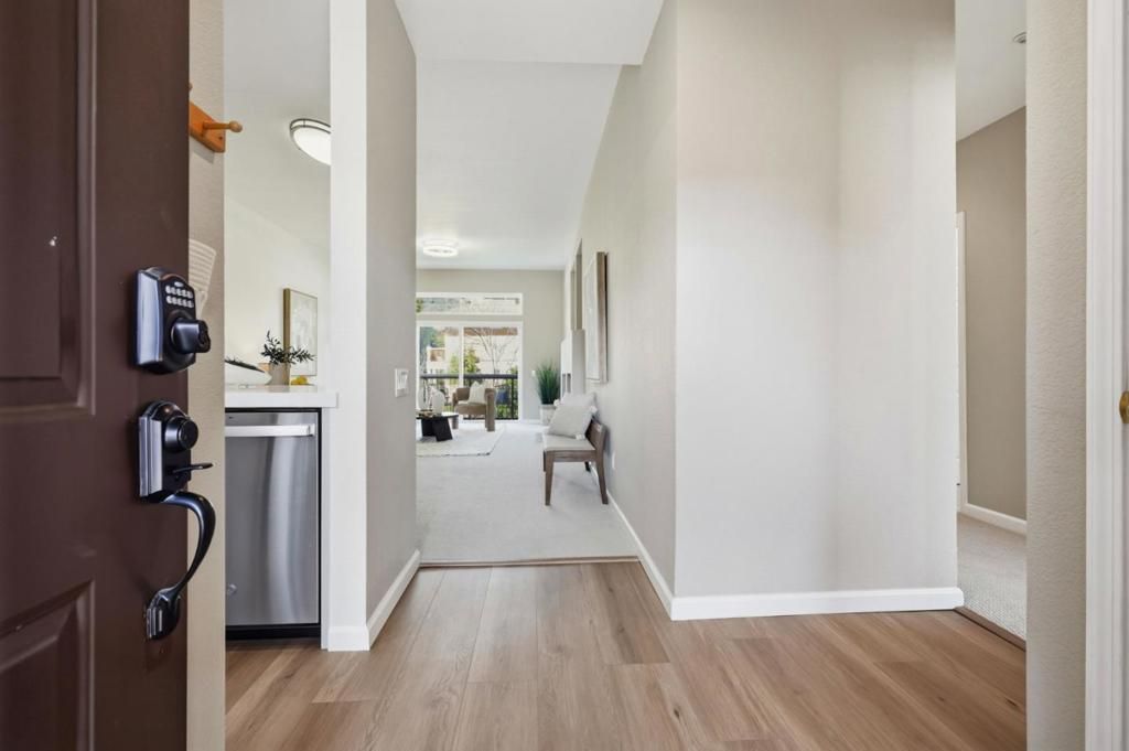 Photo of 332 Crescent Court, Brisbane, CA 94005 (MLS # ML82036755)