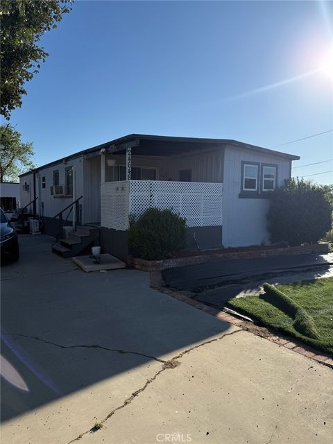 Photo of 24648 Hayes Avenue, Murrieta, CA 92562 (MLS # SW26136974)