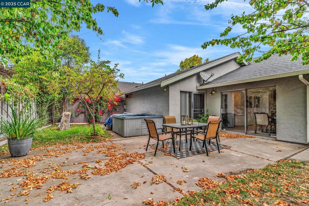 VIEWPOINTE - Residential