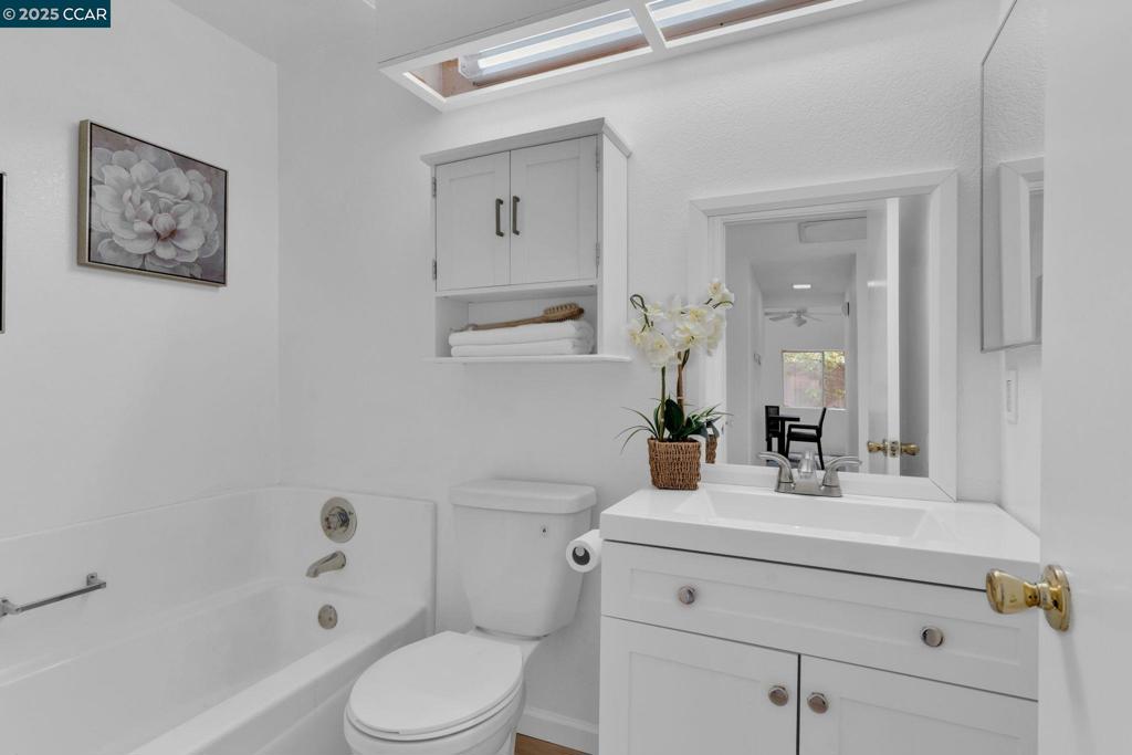 VIEWPOINTE - Residential