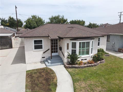 Photo of 4562 Iroquois Avenue, Lakewood, CA 90713 (MLS # SB26178370)