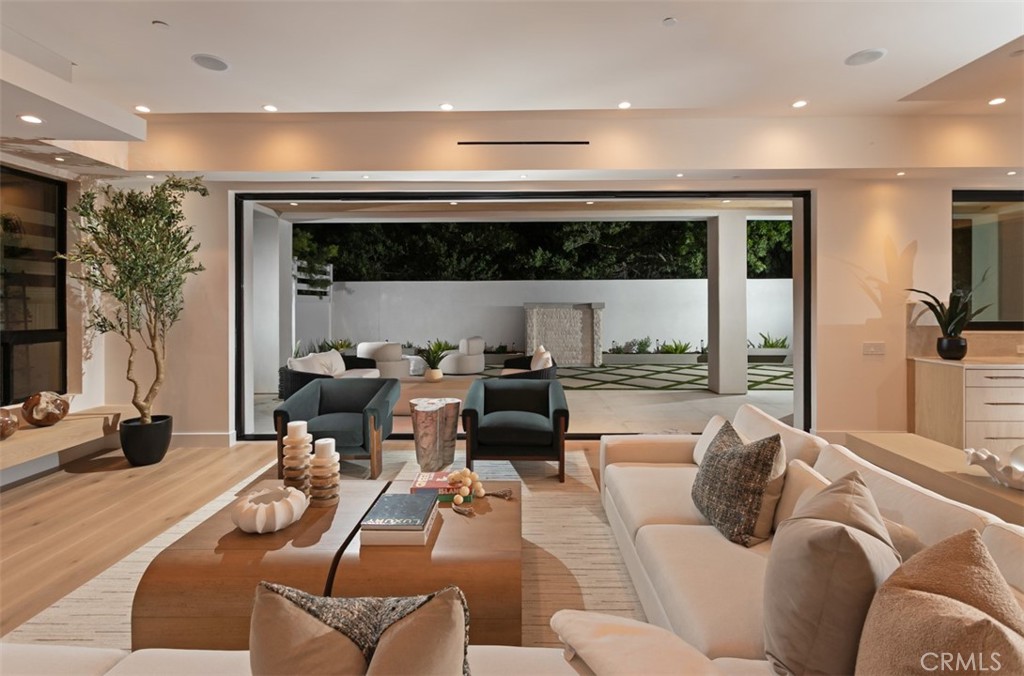 Broadmoor (BM) - Residential