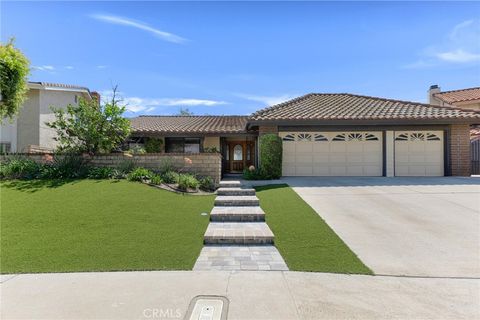 Photo of 19252 Pebble Beach Pl, Porter Ranch, CA 91326 (MLS # SR26065653)