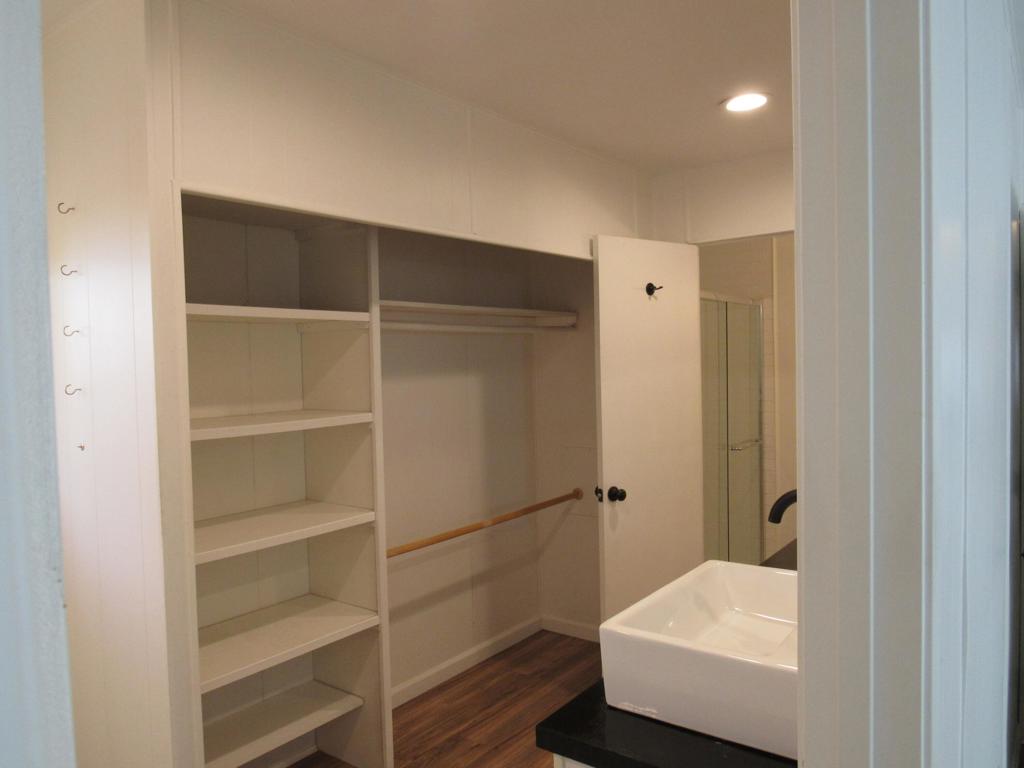 Palm Canyon Mobile C - Manufactured In Park