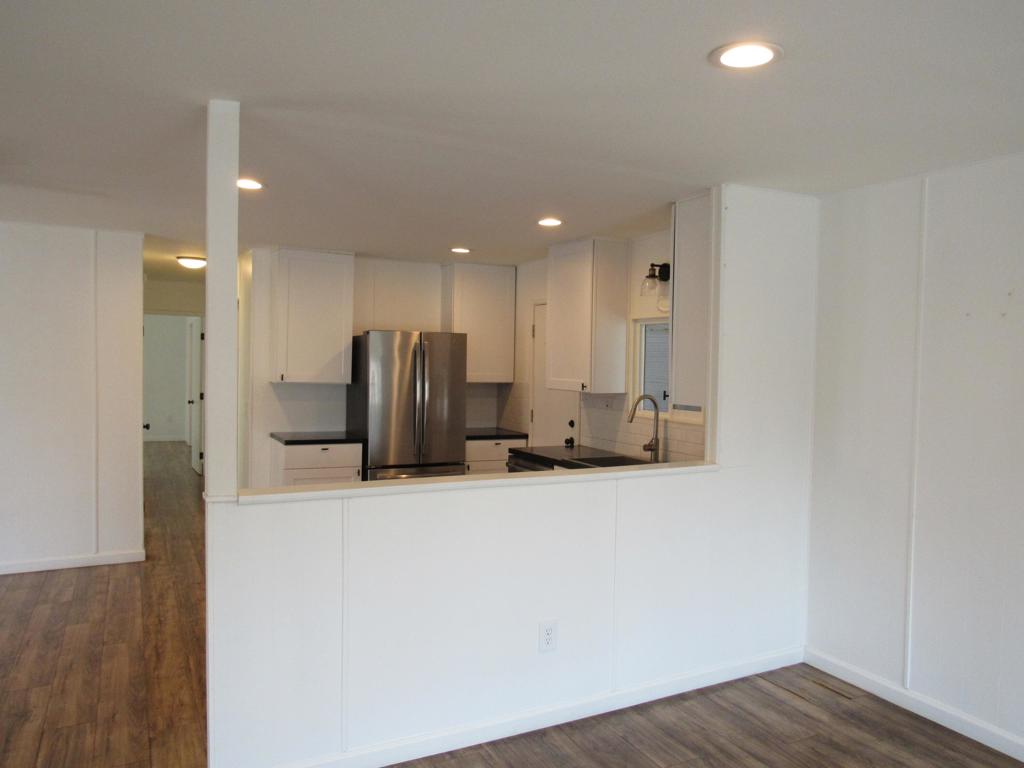 Palm Canyon Mobile C - Manufactured In Park