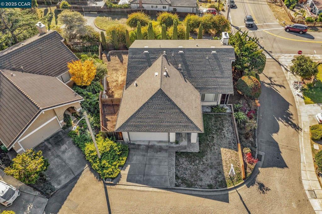 FAIRVIEW - Residential