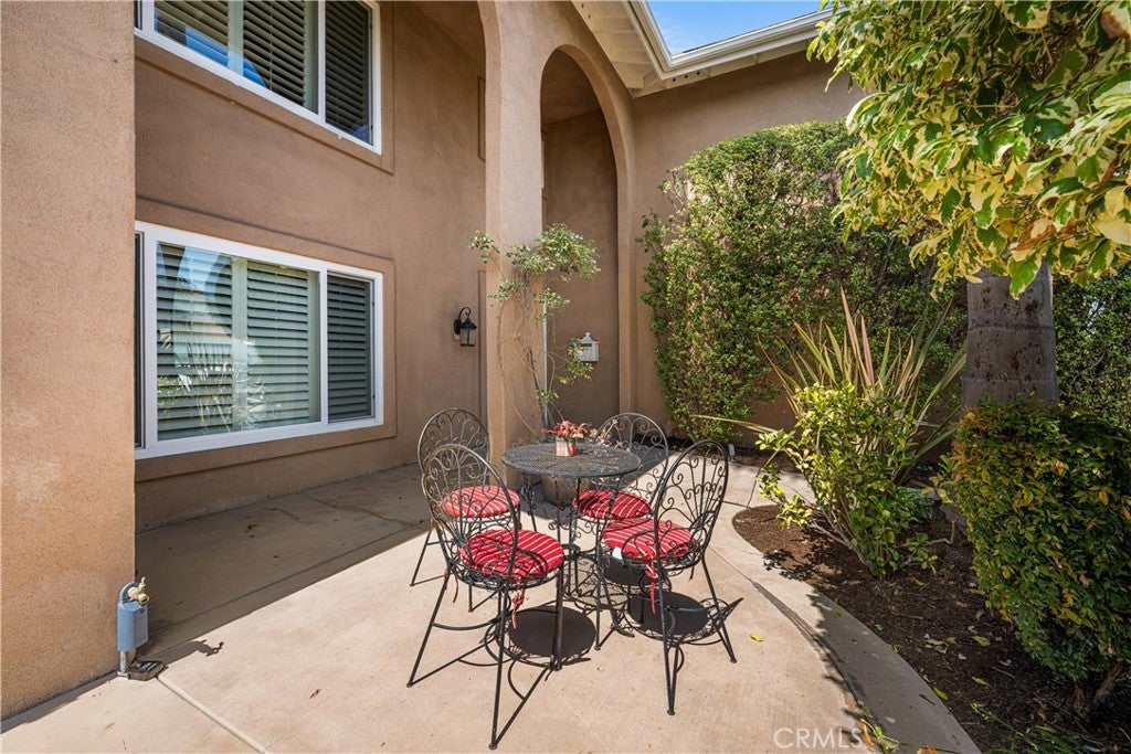 3261 Lilly Avenue