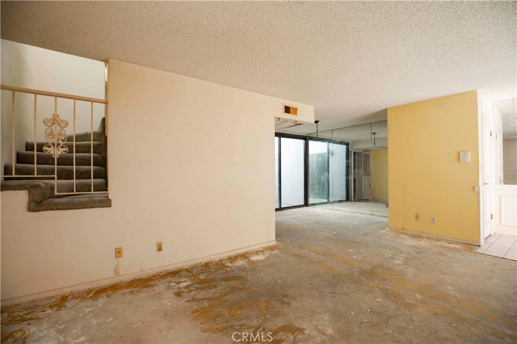 8125 Redlands Street 109