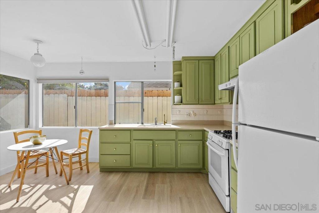 Paradise Hills - Residential