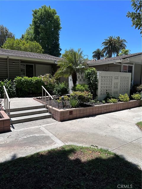 253 Calle Aragon F Laguna Woods CA 92637
