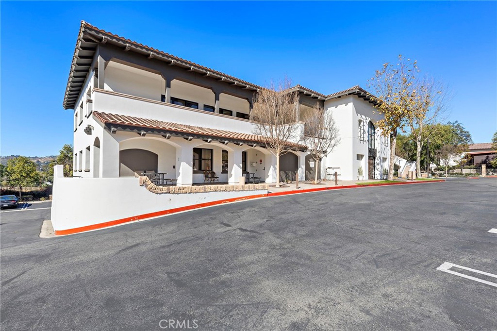31601 Avenida Los Cerritos