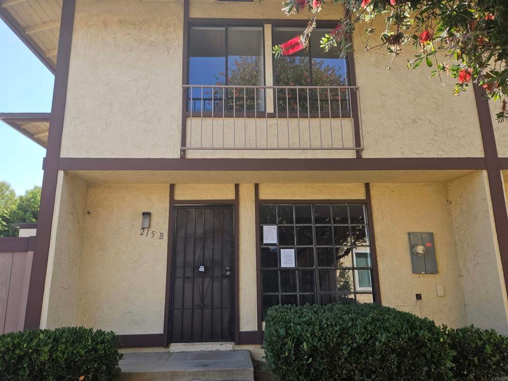 540 Otay Valley Rd ST B, Chula Vista CA 91911