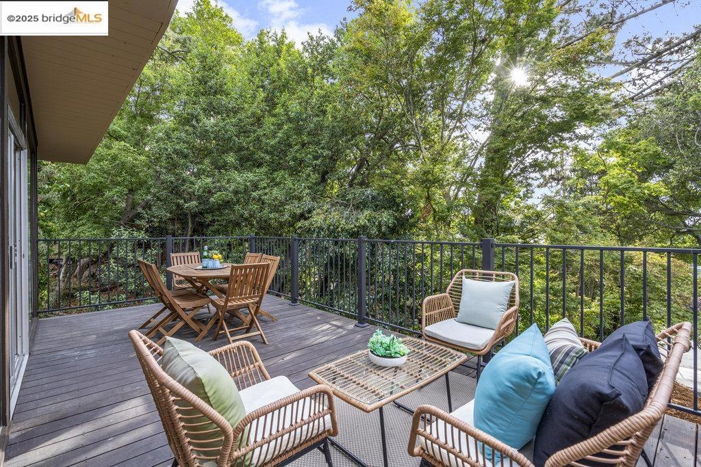 BERKELEY HILLS - Residential