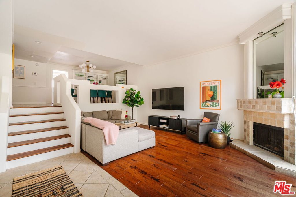 Photo of 4608 Glencoe Avenue #3, Marina Del Rey, CA 90292 (MLS # 26661223)