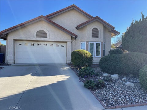 Photo of 6180 Fremont Circle, Camarillo, CA 93012 (MLS # SR26177115)