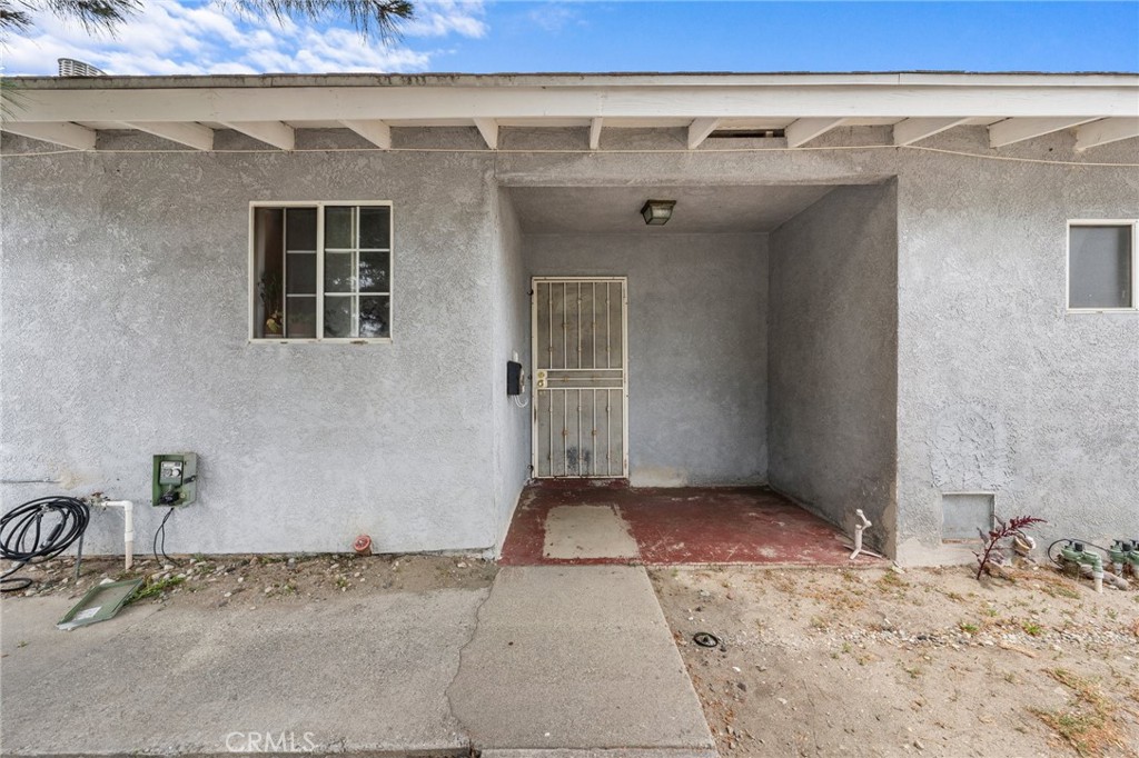 1571 E Olive Street