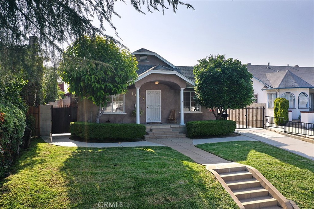 -1839 S 7th st