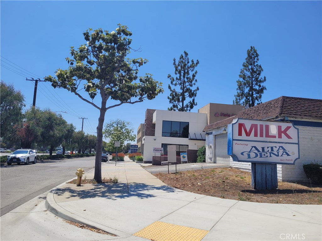 1385 W Foothill Boulevard