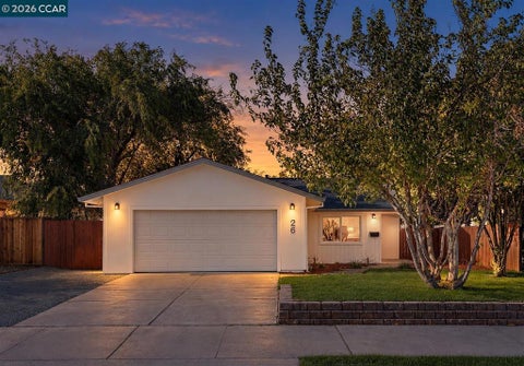 Photo of 26 Polaris Dr Dr, Pittsburg, CA 94565 (MLS # 41148168)