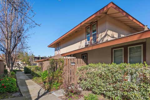Photo of 205 Red Oak Drive #P, Sunnyvale, CA 94086 (MLS # ML82055143)