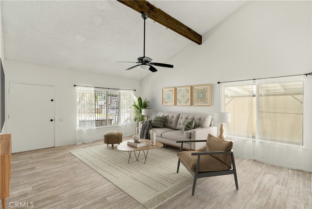 1824 Greenleaf Drive