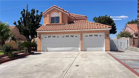 Photo of 1539 Windsor PL, Palmdale, CA 93551 (MLS # SR26160988)